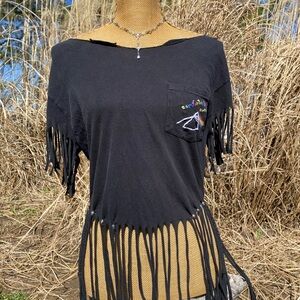 Pink Floyd Comfortably Numb Embroidered Charm Fringe Tee S
